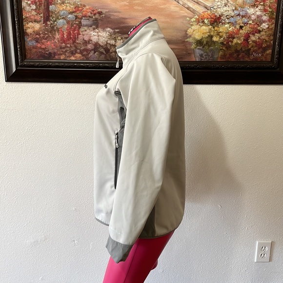 Patagonia Polartec Fleece Lined Softshell Jacket Women's Small Gray Zip Pockets - Picture 2 of 13